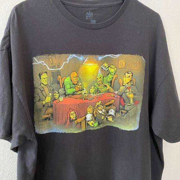 Big Chris Art Monsters Playing Poker Graphic T-Shirt - Picture 3 of 4